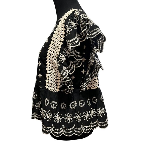 Monograph Crop Top - Picture 3 of 5